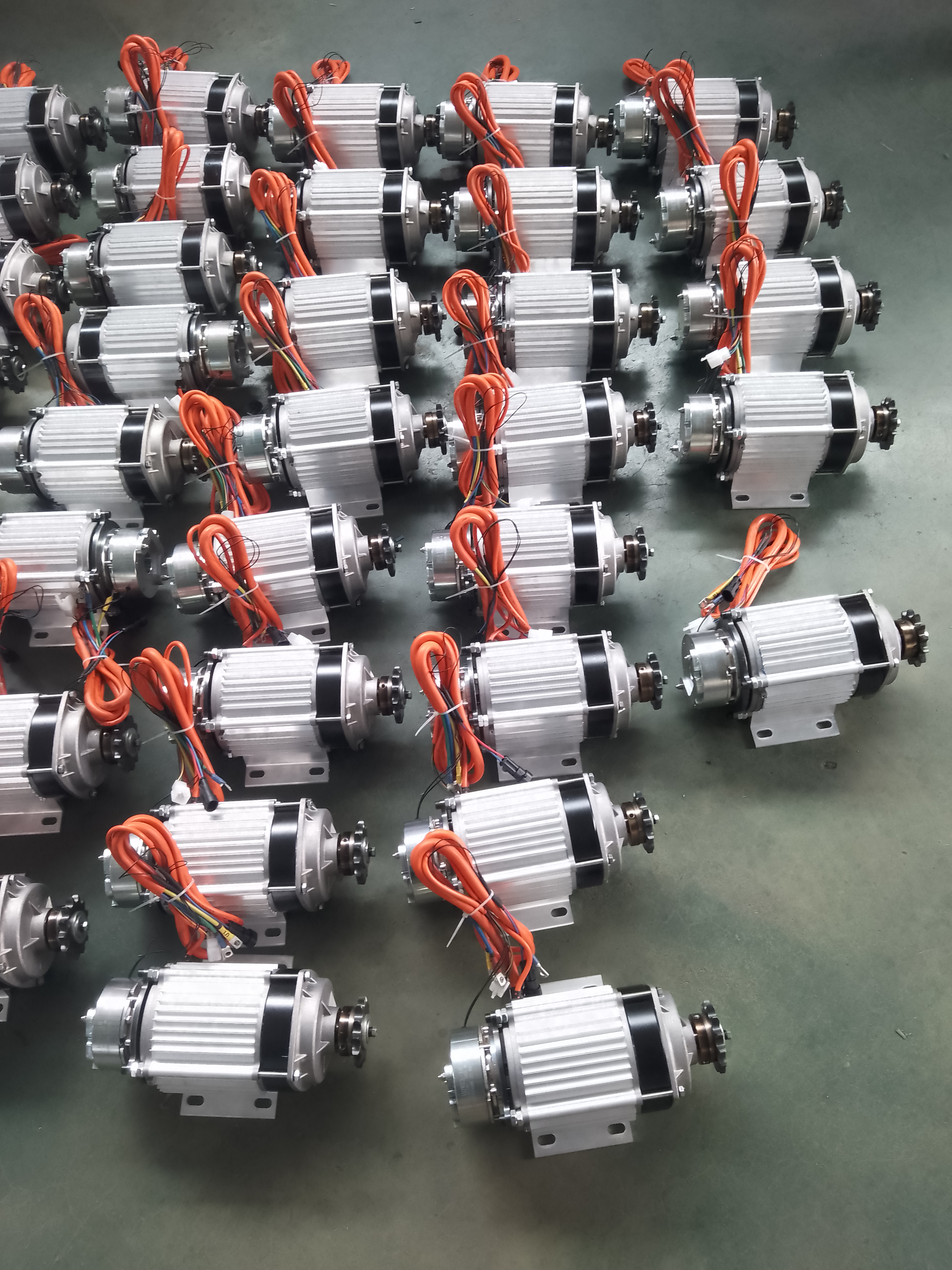 Permanent Magnet Brushless DC Motors for Smart Agricultural Machinery & Tracked Vehicles-Electric Motor Manufacturer in China | BLDC & AC Induction Motors OEM
